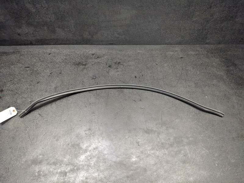 Rear Hood Weatherstrip Seal Rubber 2020 Honda Fit 74143-T5A-003 2015-2018 2019