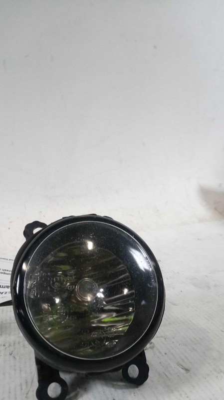 2016 Subaru Impreza OEM Left Fog Light Assembly Black 84501FJ000 Used
