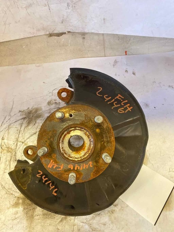 Spindle Knuckle Front HONDA CIVIC Left 19 20 21 22 23 24