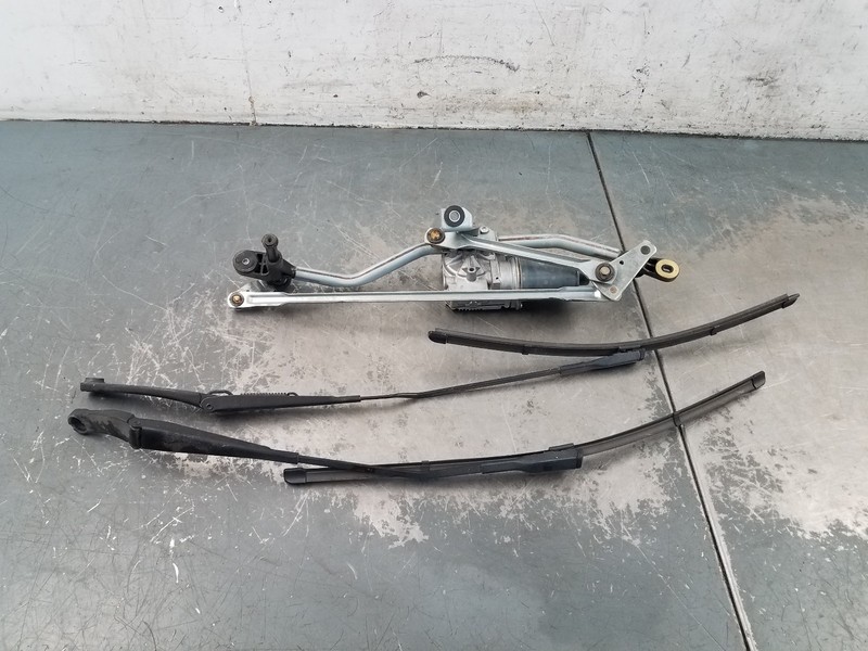 2012 Audi S4 Quattro B8 Windshield Wiper Motor / Arms #1947 V6