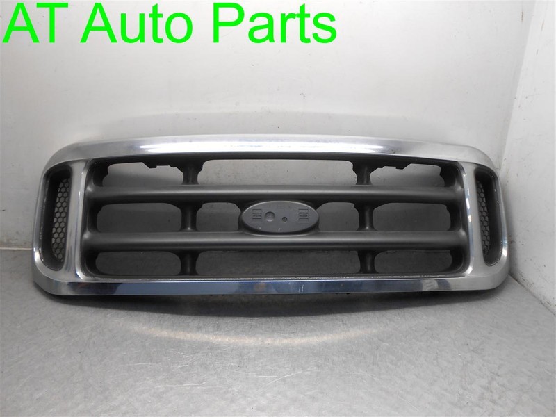 99-04 F250SD F350SD F450SD F550SD FRONT GRILLE WITHOUT EMBLEM OEM 1C3Z-8200-BAA