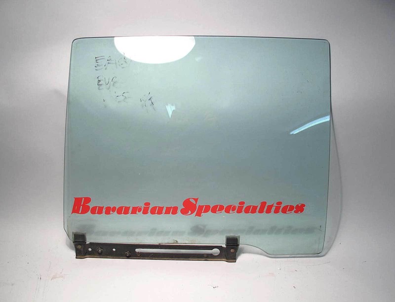 BMW E12 Early Right Front Pass Door Window Glass Euro E28 1975-1988 OEM USED