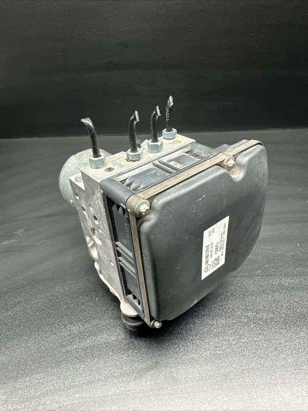 2011 - 2014 AUDI A8 A8L S8 ABS ANTI LOCK BRAKE PUMP MODULE OEM 4H0907379B