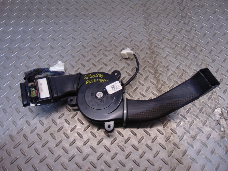 11-19 INFINITI M37 OEM FRONT RIGHT PASENGER SEAT HEATING BLOWER FAN
