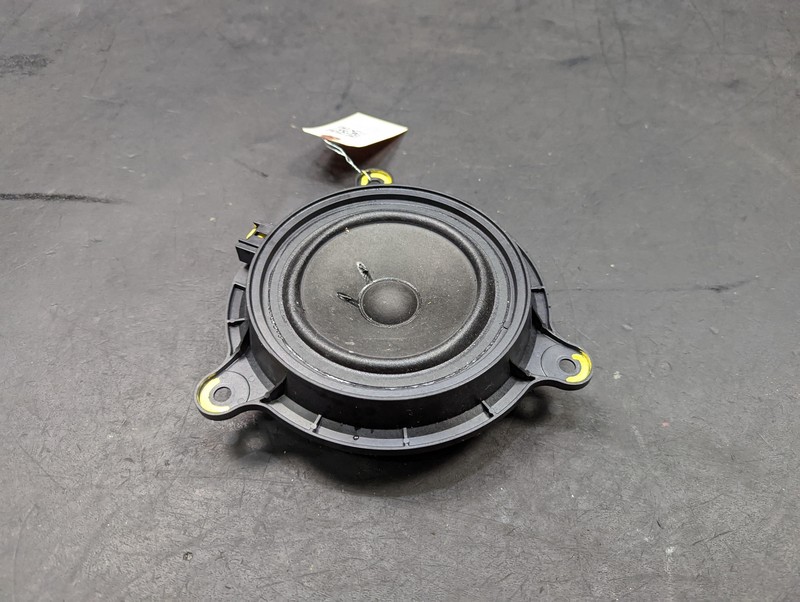 Rear Left Door Speaker 2020 Mazda CX-9 GHR1-66-960 2016 2017 2018 2019 2021