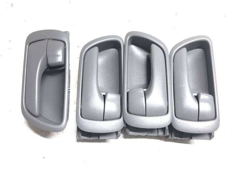 02-06 Toyota Camry Interior Door Handles Gray Oem Tested