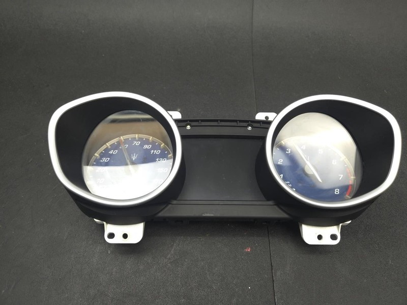 Speedometer Gauge Cluster 2014 Maserati Ghibli 670009777 2015 2016 2017