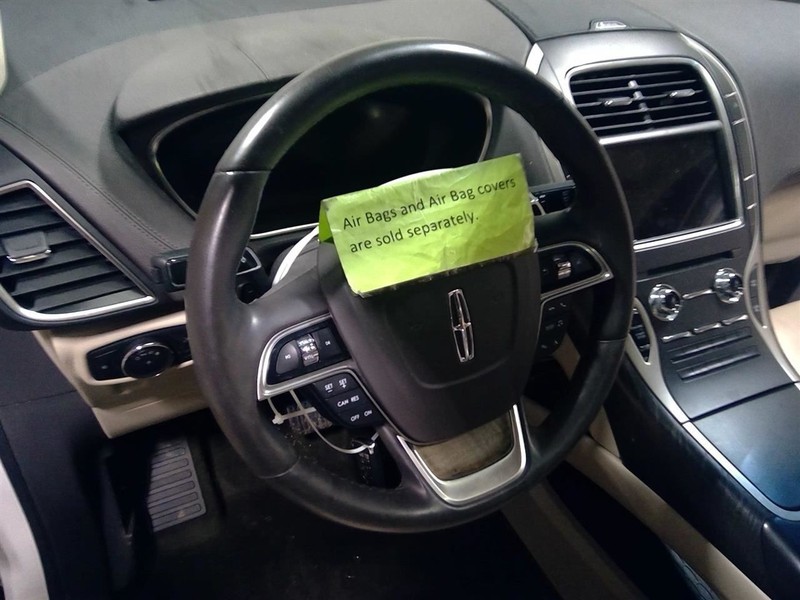 NAUTILUS 2019-2021 Steering Wheel 1758746