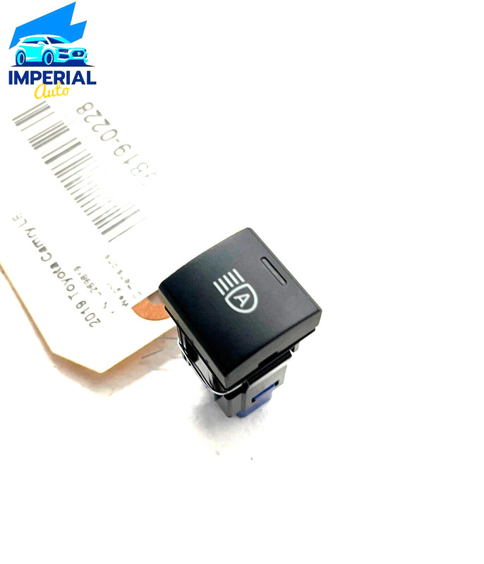 TOYOTA CAMRY 2018 - 2021 DASH DRIVER SIDE AUTO HEADLIGHT LIGHT SWITCH BUTTON OEM