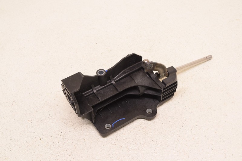 Fiat 500 Abarth C-510 5 Speed Shifter Tower Assembly Genuine Oem 2012-2018