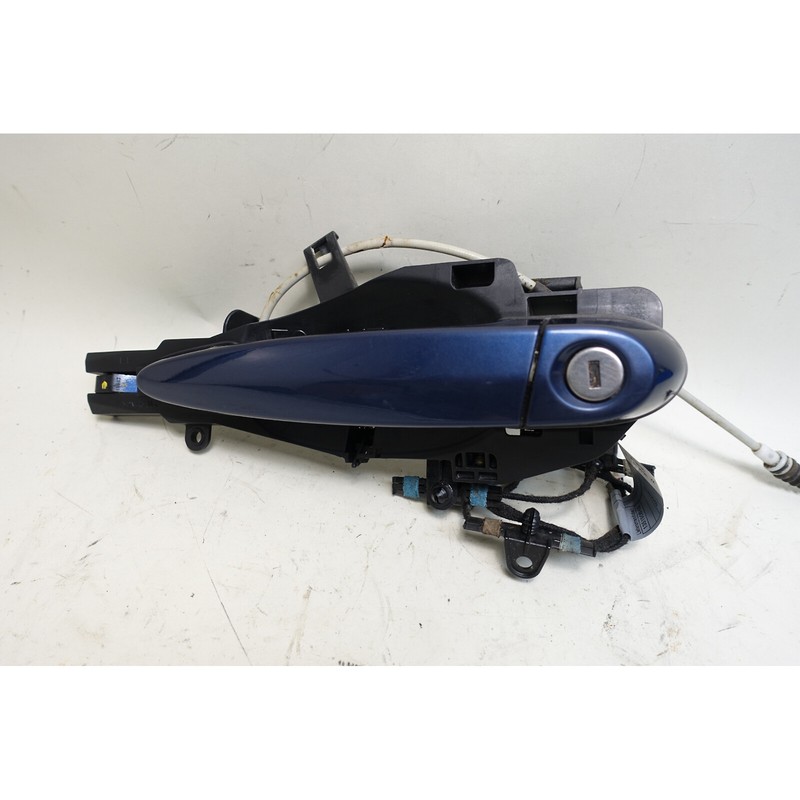 08-13 BMW E90 3-Series Sedan Left Driver Outside Ext Door Handle Deep-Sea Blue