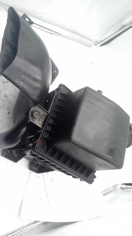 2011 Dodge Avenger Air Cleaner Assembly OEM 3.6L Black 129K Miles
