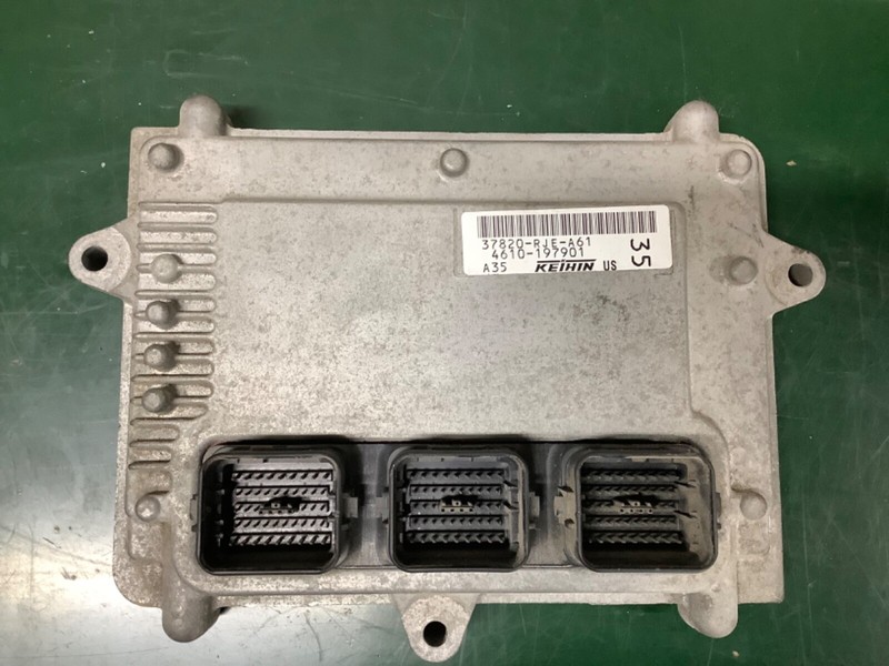 06 Honda Ridgeline ECU ECM Engine Control Unit Module 37820-RJE-A61 OEM