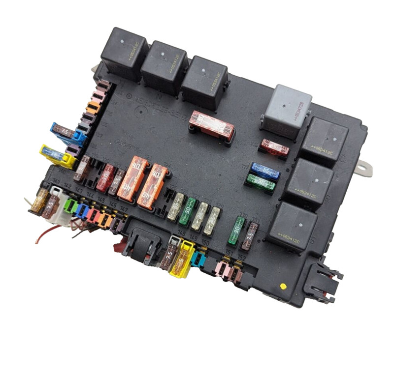 07-09 Mercedes W216 CL550 S550 S63 AMG CL63 Rear Trunk Fuse Relay Junction Box