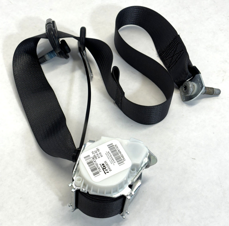 ✅ 2013-2024 RAM 1500 2500 3500 OEM REAR OUTER SEAT BELT LEFT or RIGHT 5KP981X7AC