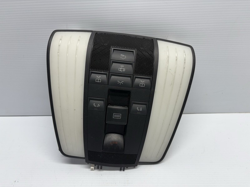 Mercedes-Benz CLS63 W218 Front Overhead Console Dome Light Lamp 2012 - 2014 OEM