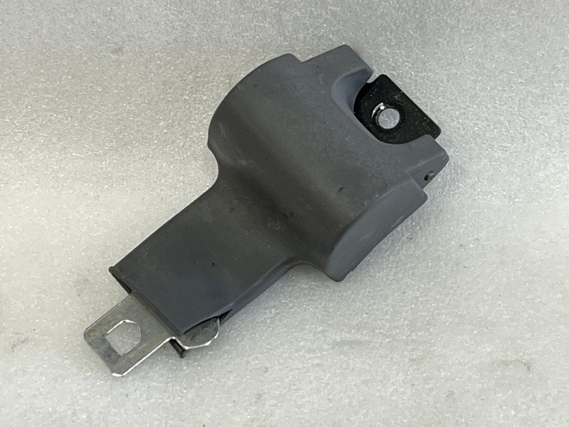 1984 1985 HONDA CIVIC SEDAN LEFT DRIVER SIDE REAR SEAT BELT GRAY