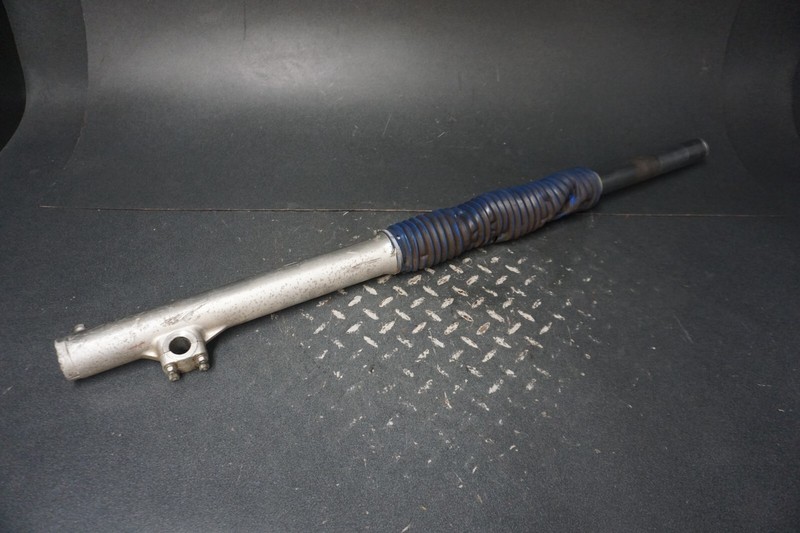 1985 CR500 Honda OEM Front Right Shock Absorber Fork Ass'y w/ Blue Seal