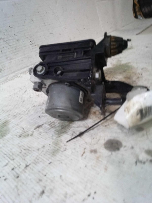 2017 Cadillac XT5 ABS Hydraulic Assembly OEM Black 83K Miles Warranty NJ25-19571