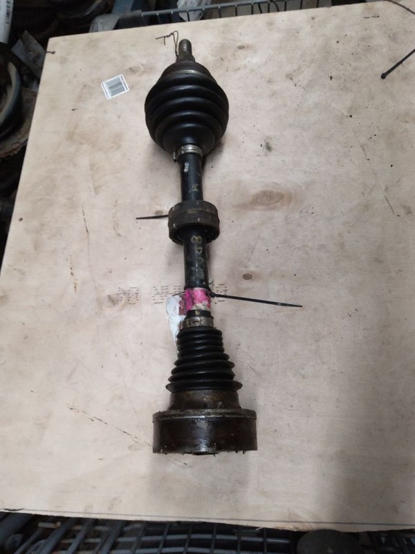 Driver Axle Shaft Axle Shaft 2.0L Model VIN M Fits 99-05 07 JETTA 17589