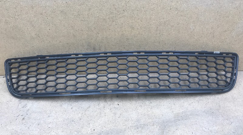 2011 - 2014 Chevrolet Cruze Front Bumper Lower Grille OEM