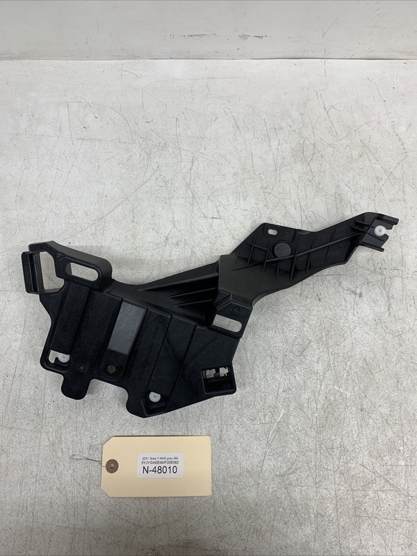TESLA Model Y C Pillar Left Side Bracket 1514419-00-B 48010 B54