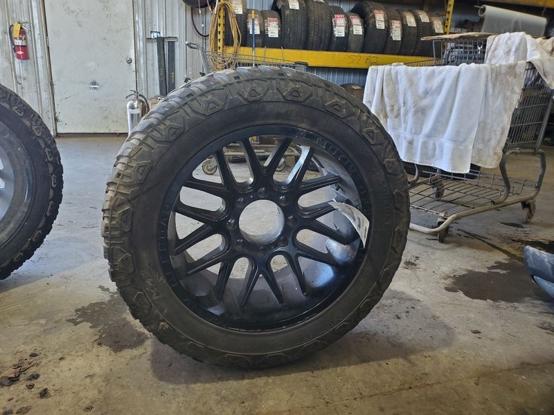 Wheel 20x8 Aluminum Polished 8 Spoke Fits 08-10 FORD F250SD PICKUP 302044