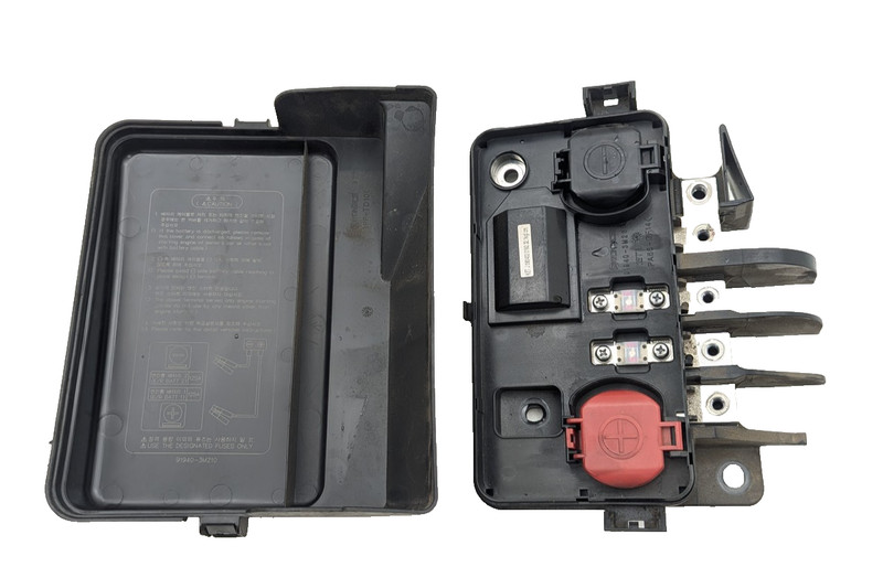 09-14 Hyundai Genesis SDN Battery Fuse Box Junction Block Jump Start 91940-3M260