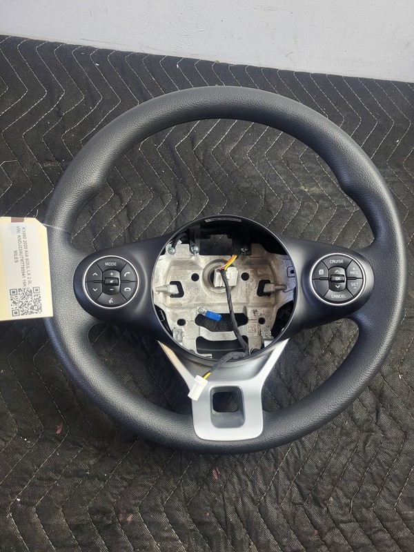 Used Oem Kia Left Driver Steering Wheel for 2020-2022 Soul