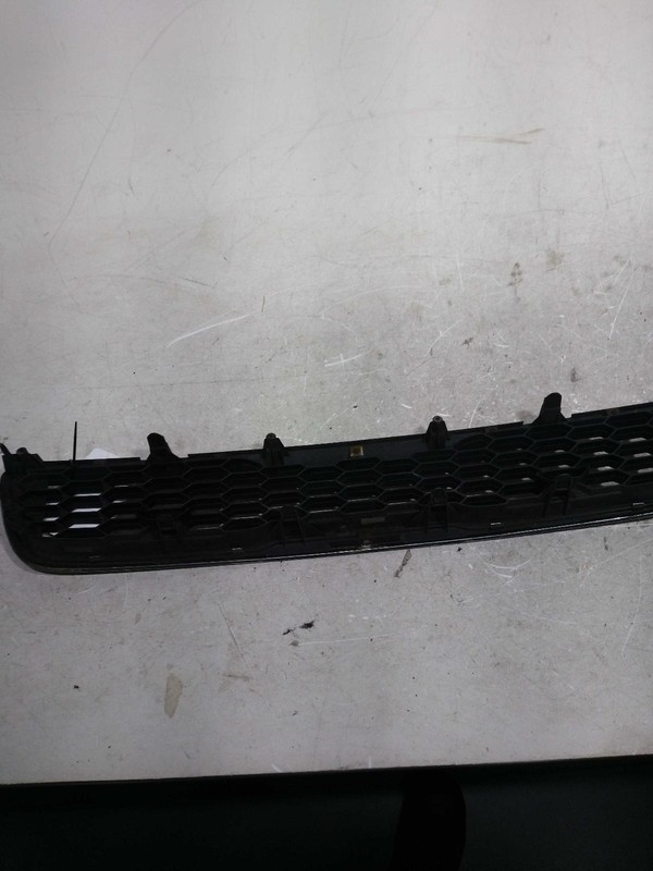 2011 KIA SOUL Grille OEM RED Base SUV Used 863502K050 238K Miles
