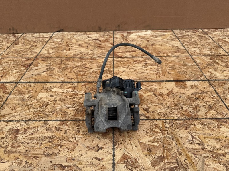 FORD BRONCO SPORT 2021-2025 OEM REAR RIGHT PASSENGER BRAKE CALIPER ASSEMBLY