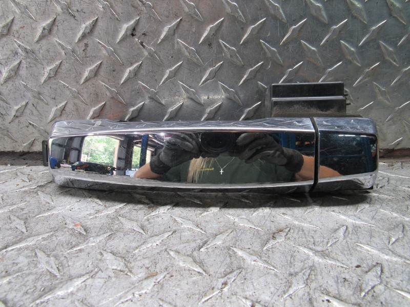 2004-2007 INFINITI QX56 RIGHT PASSENGER FRONT SIDE DOOR HANDLE EXTERIOR OUTSIDE
