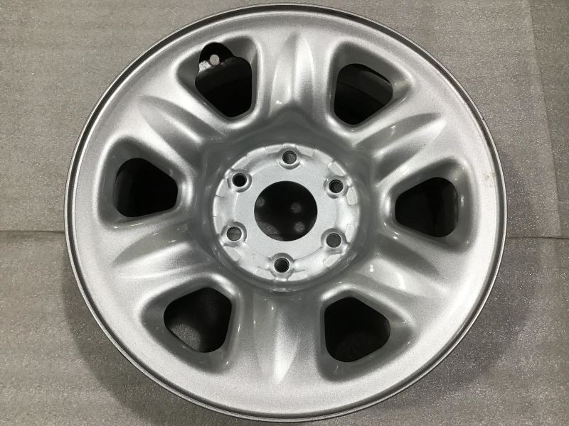 2004-2007 Nissan Titan 62436 Wheel 17 x 7.5 6 Spoke Rim Steel Silver 403007S000