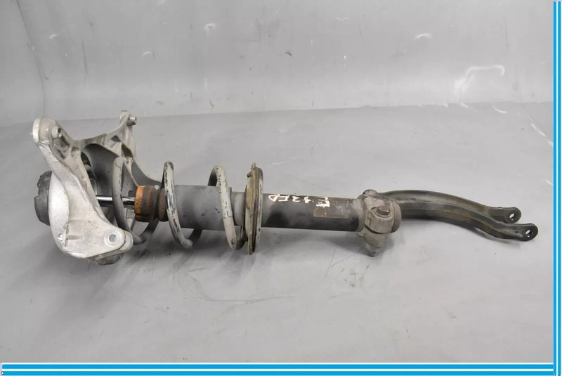 08-16 Audi A4 Front Right Passenger Side Shock Absorber 8T0413031AF OEM