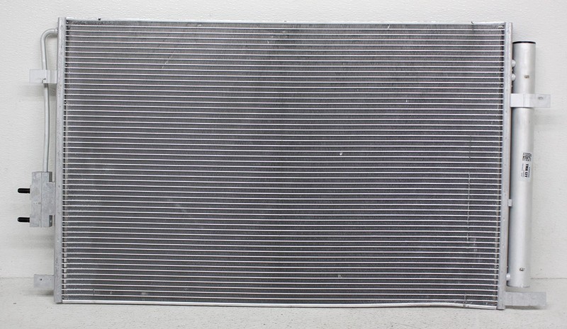 OEM A/C Condenser For Hyundai Santa Fe (2.4L) 97606-S2500 Bent Ribs