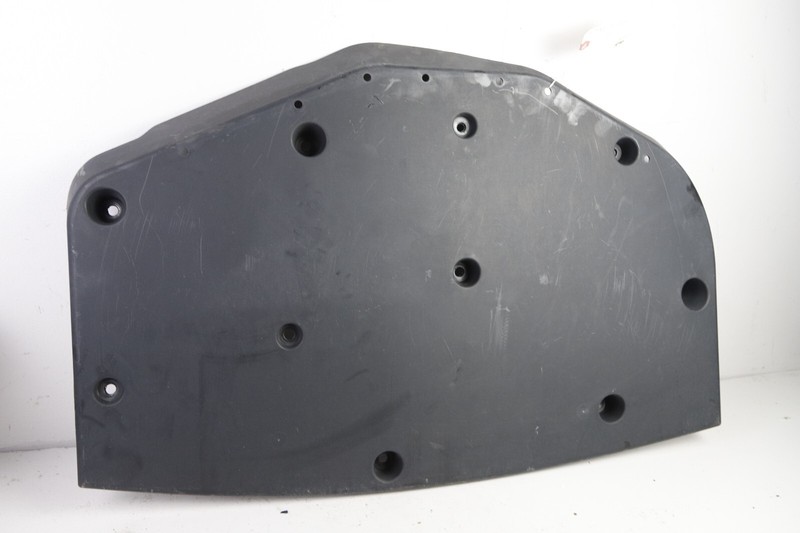 2014 - 2020 MASERATI GHIBLI REAR UNDER BODY AERO SKID SPLASH SHIELD COVER 60K