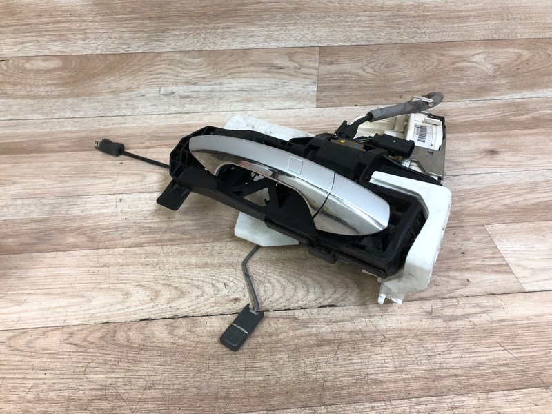 MERCEDES BENZ OEM W221 S550 S600 FRONT PASSENGER SIDE DOOR ACTUATOR LATCH LOCK 2