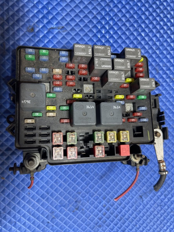 03-07 Hummer H2 Engine Computer Assembly Tested