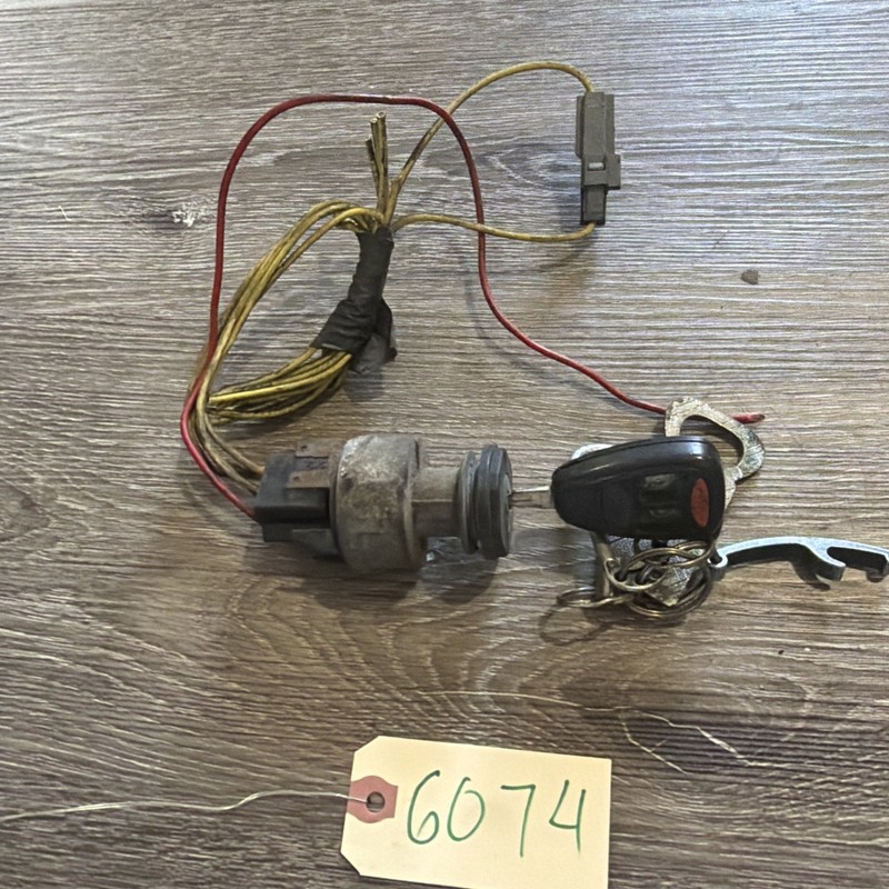 Freightliner Columbia Ignition Switch - Pollak