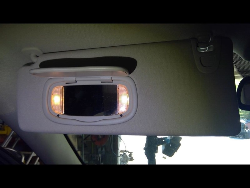 Driver Left Sun Visor Illuminated Fits 14-18 CHEROKEE 1595745