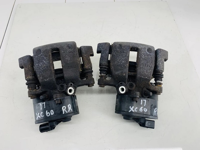 10-17 VOLVO XC60 AWD REAR RIGHT & LEFT SIDE ABS BRAKE CALIPER SET OF 2 OEM