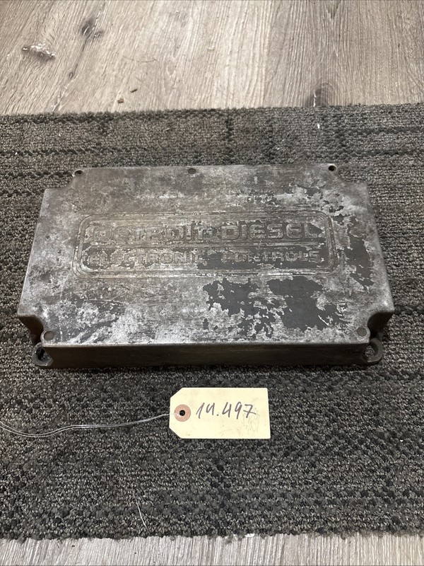 Detroit Diesel Series 60 ECM DDEC III P/N:P23513553 Broken Hold Braket