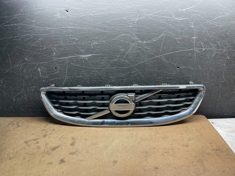 2011 2012 2013 Volvo C70 Front Upper Grill Grille L3865 DG Oem