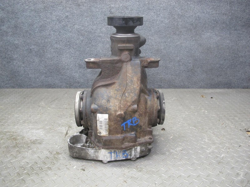 2008-2013 BMW E90 E92 E93 M3 MT REAR DIFFERENTIAL CARRIER LSD 3.85 RATIO 2283005