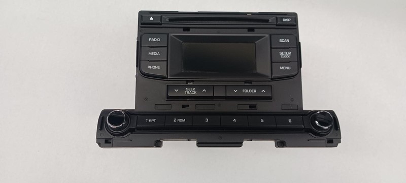 2018 HYUNDAI ELANTRA radio receiver 96170F2270UAT OEM 18