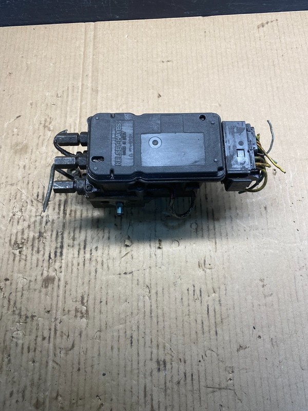 2006 2007 Ford E250 E350 Econoline Anti-Lock ABS Antilock Brake Pump AC0923 DG