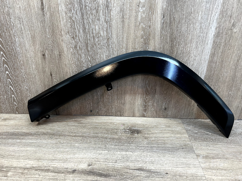 2022-2025 Toyota Driver Side Moulding OEM Part# 75606-0C030