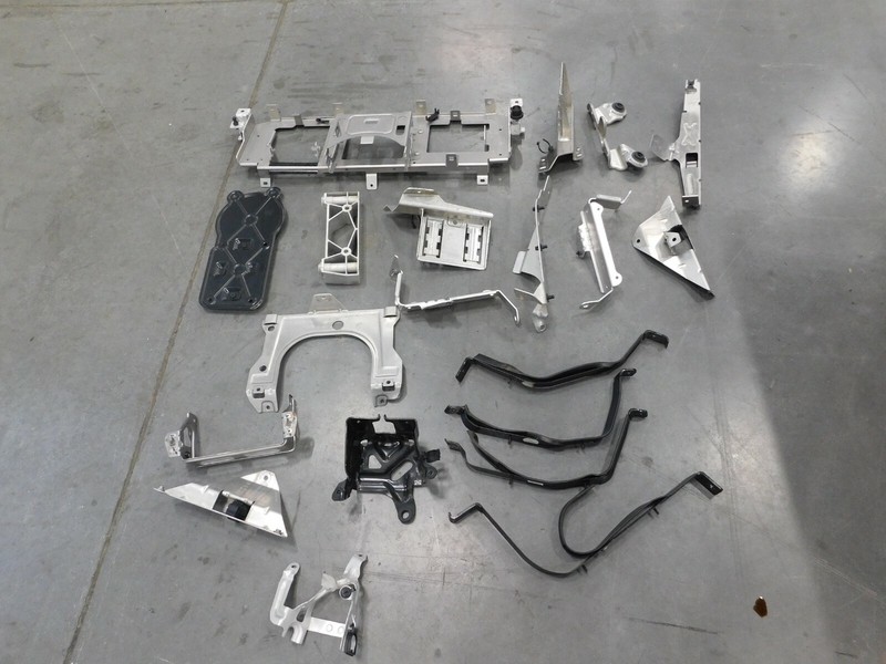 2017 17 18 19 20 Audi R8 V10 Assorted Metal Brackets #1279 Q2