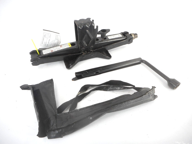 09 Chevrolet Traverse Emergency Spare Tire Jack W/ Lug Wrench OEM