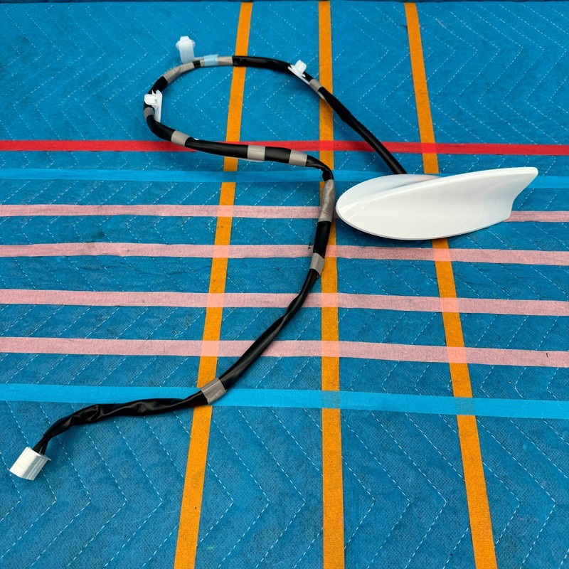 15–19 Lexus RC200t RC300 RC350 Roof Shark Fin Antenna Harness OEM 8610124530